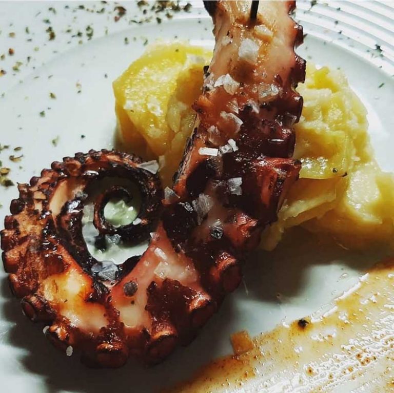 WhatsApp Image 2025-05-17 at 09.21.40